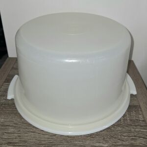 Vintage Tupperware 683-1 Brand Round Cake Carrier 12.5" NO Handles